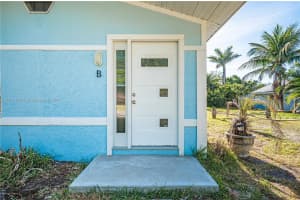 4504 Oakley St APT B, Port Charlotte, FL 33980, - MLS#A11771175