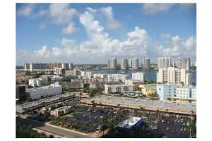 Trump Royale, 18201 Collins Ave APT 1703, Sunny Isles Beach, FL 33160, - MLS#A11771190
