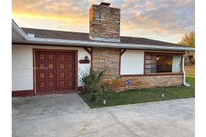 1198 N Country Club Dr, Crystal River, FL 34429, Sold 07/25/25