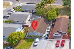 20707 Nw 41st Ave Rd, Miami Gardens
