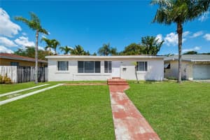 2537 Adams St, Hollywood, FL 33020, Sold 08/19/25