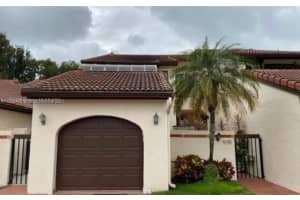9340 Nw 48th Doral Ter, Doral