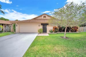 10630 NW 32nd St, Sunrise, FL 33351, Sold 05/27/25