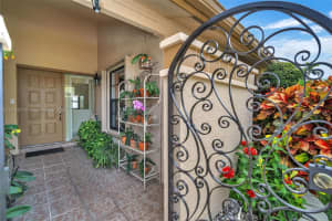 10630 NW 32nd St, Sunrise, FL 33351, Sold 05/27/25