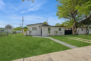 9930 Caribbean Blvd, Cutler Bay, FL 33189, Sold 05/27/25