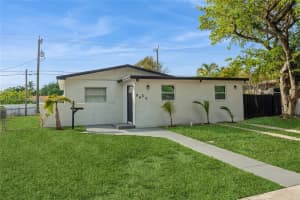 9930 Caribbean Blvd, Cutler Bay, FL 33189, Sold 05/27/25