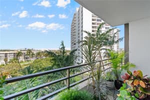 500 Three Islands Boulevard APT 309, Hallandale Beach, FL 33009, - MLS#A11771355