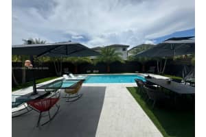 8868 NW 161st Terrace, Miami Lakes, FL 33016, Sold 08/07/25