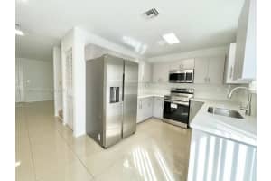2056 NE 167th St Apt 3-119, North Miami Beach, FL 33162, - MLS#A11771469