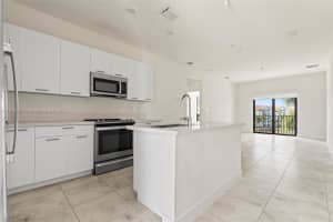 4636 NW 84th Ave Apartment 48, Doral, FL 33166, - MLS#A11771477