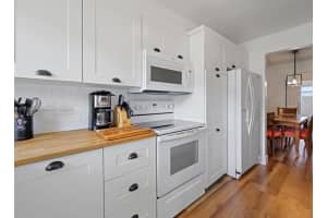 161 Ne 10th Ave 15a, Hallandale Beach