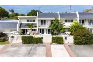 8122 SW 83rd Pl, Miami, FL 33143, Sold 07/31/25
