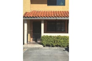 2735 W 60th Pl, Hialeah, FL 33016, Sold 07/15/25