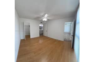 11750 SW 18th St Apt 422-1, Miami, FL 33175, Sold 04/28/25