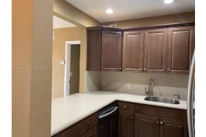 4848 NW 24th Ct APT 420, Lauderdale Lakes, FL 33313, - MLS#A11771635