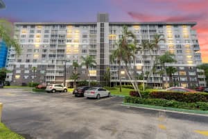 3850 Washington St, Hollywood, FL 33021, Sold 03/29/25