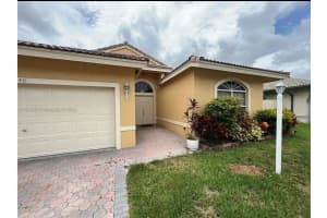 11540 SW 9th Ct, Pembroke Pines, FL 33025, Sold 05/26/25