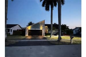 9504 NW 46th St, Sunrise, FL 33351, Sold 05/29/25