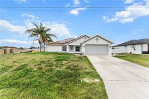 1911 Nw 15th Ter Cape Coral, FL 33993 - MLS#A11771943