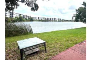 19305 NE 2nd Ave APT 2302, Miami, FL 33179, Sold 06/05/25