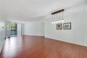 10852 N Kendall Dr #209, Miami, FL 33176, Sold 06/09/25