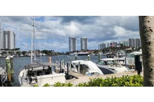 3545 Magellan Cir 352-5, Aventura