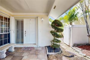 9942 NW 49th Terrace, Doral, FL 33178, Sold 04/21/25