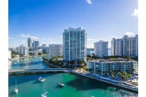 10 Venetian Way Ph4, Miami Beach