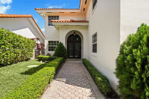 911 SW 57th Ave #911, West Miami, FL 33144, - MLS#A11772174