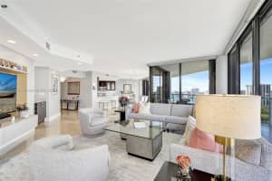 4000 Island Blvd APT 1906, Aventura, FL 33160, Sold 09/26/25