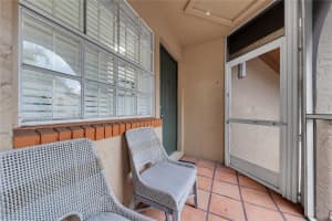 333 SW 86th Ave APT 206, Pembroke Pines, FL 33025, Sold 08/08/25