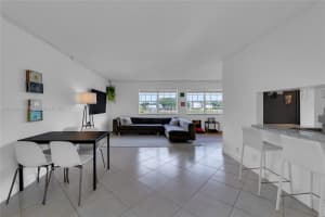 333 SW 86th Ave APT 206, Pembroke Pines, FL 33025, Sold 08/08/25