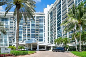 10275 Collins Ave APT 312, Bal Harbour, FL 33154, - MLS#A11772335