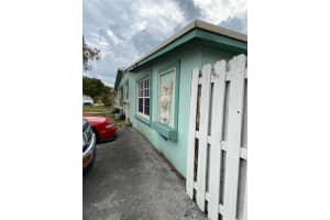 6210 NW 17th St, Sunrise, FL 33313, - MLS#A11772360