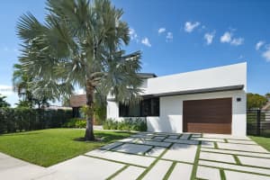 2421 NE 199th St, Miami, FL 33180, - MLS#A11772365