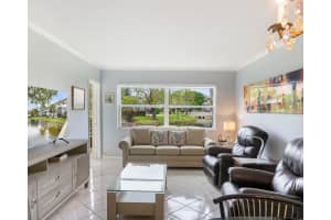 3505 NW 48th Ave APT 411, Lauderdale Lakes, FL 33319, - MLS#A11772372