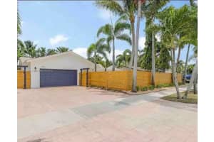 6830 Nw 23rd Ter, Fort Lauderdale