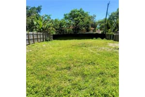 536 NE 74th St, Miami, FL 33138, - MLS#A11772452