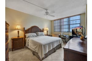 3113 S Ocean Dr 710 Hallandale Beach, FL 33009 - MLS#A11772473