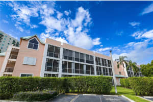 85 Gulfstream Rd APT 304A, Dania Beach, FL 33004, Sold 07/17/25