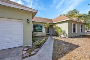 9598 Ashley Dr, Miramar, FL 33025, Sold 05/30/25