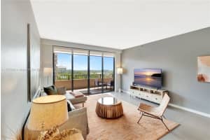 251 Crandon Blvd APT 920, Key Biscayne, FL 33149, - MLS#A11772566