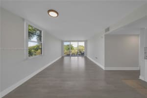 13120 SW 92nd Ave B-401, Miami, FL 33176 - MLS#A11772625