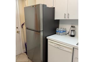 550 Ocean Dr APT 3C, Key Biscayne, FL 33149, Sold 06/20/25