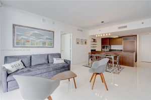 475 Brickell Ave APT 4809, Miami, FL 33131, - MLS#A11772666