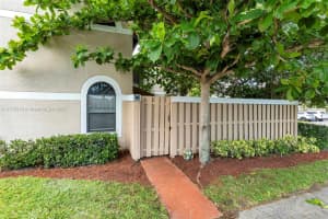 4240 Village Dr UNIT C, Delray Beach, FL 33445, Sold 05/09/25