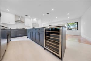 1121 Swan Ave, Miami Springs, FL 33166, Sold 06/19/25