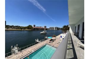 4010 S Ocean Dr R204, Hollywood