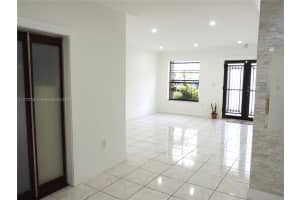6230 SW 38th St, Miami, FL 33155, - MLS#A11772733