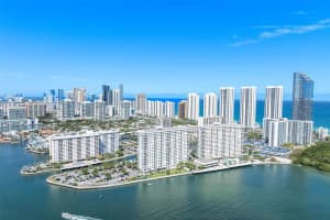 300 Bayview Dr APT 308, Sunny Isles Beach, FL 33160, - MLS#A11772749